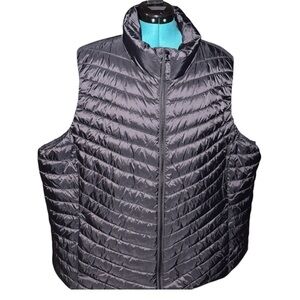 Old Navy Black Puffer Vest, P2P: 30”, L:30”